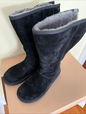 UGG Black Suede Tall Women's Winter Boots with Gray Shearling Size 8